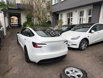 Tesla Model 3 HIGHLAND AWD Long Range - 1925 - 2