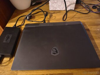 MSI Vector 16 HX AI A2XWHG - 2
