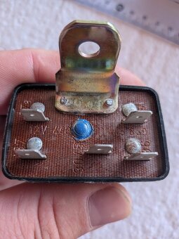 Relé spínací PAL 12V - 2