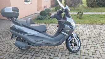 Piaggio X9 - 2