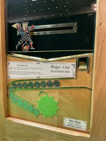 Bajza automat, hra pinball, zábava, hospoda - 2
