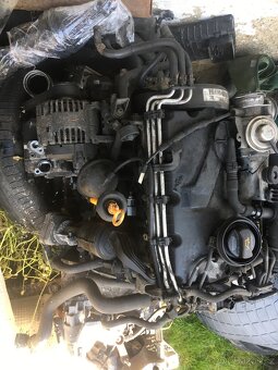 Motor Škoda Octavie II BXE 1.9tdi kompletní - 2