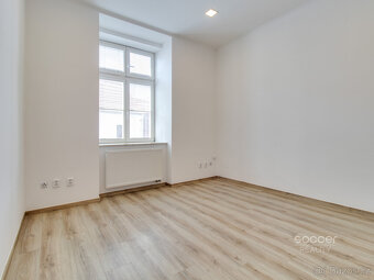 Pronájem bytu 2+kk+ komora, 33 m2, Kostelec nad Labem, ulice - 2