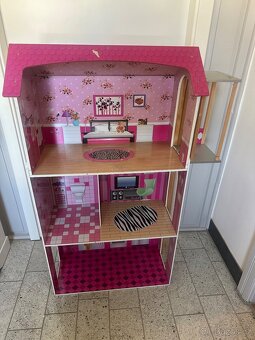 Domeček pro panenky - 2