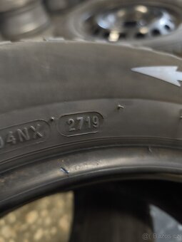 Zimní pneu BF goodrich 195/60 R15 - 2