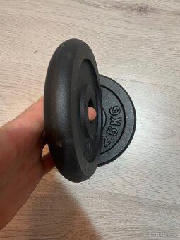 Litinové závaží na činky 2x 2.5kg 25mm - 2