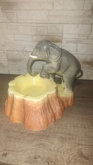 Porcelánový popelník - 2