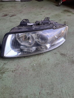 Audi A4 přední světla + xenon HID Ballast trafo - 2