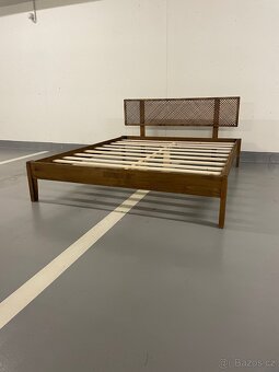 Dvoulůžková postel + matrace 160x200 cm - 2