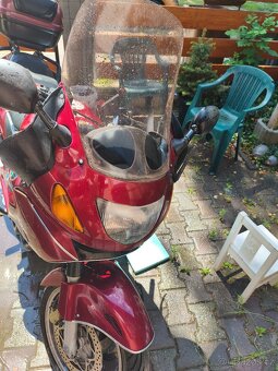 Honda ntv 650 deauville - 2