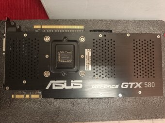 Grafická karta Asus GTX580 - 2