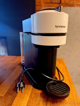 Kávovar Nespresso Vertuo - 2