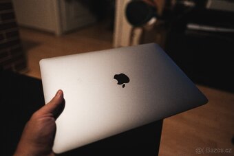 MacBook Air M1 8GB/256GB - 2