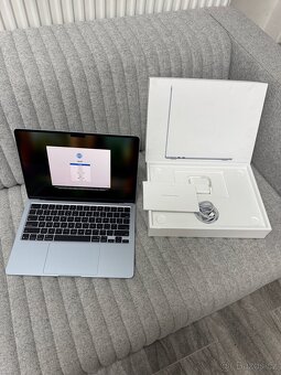 MacBook Air 13,6'' Blankytne modrý M4 16/256 2025 - 2