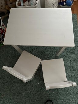 Dětský stoleček a 2 židle IKEA - 2