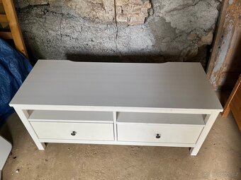 IKEA hemnes tv stolek - 2