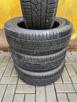 Zimní pneumatiky Continental 195/60/16 - 2