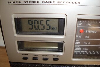 Radiomagnetofon Grundig RR-1020 - 2