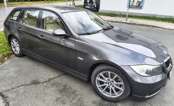 BMW 318i - 2
