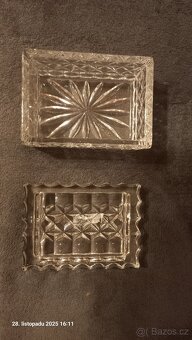 dóza s poklopem - 2