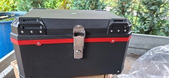 Kufr na motorku 65l - 2