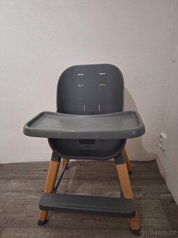 Postýlka, jídelní stolička, houpátko - 2
