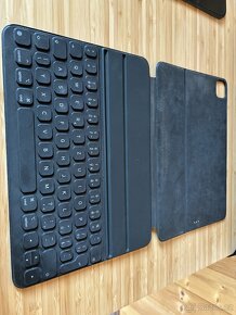 Apple Smart  Keyboard Folio - 2