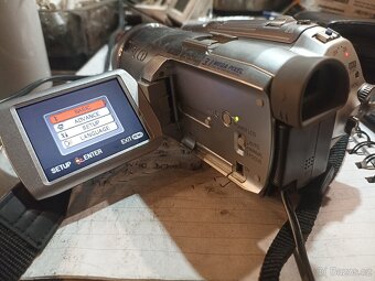 Videokamera Panasonic NV-GS250 3CCD - 2