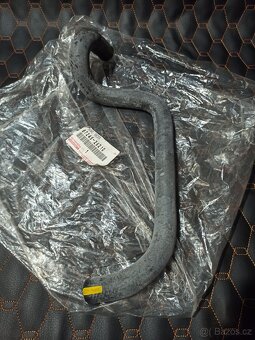 Hadice na vodu OEM Toyota Hiace - 2