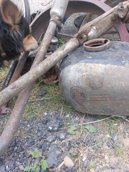 ČZ 150 c, 125, soubor dílů, blatniky - 2