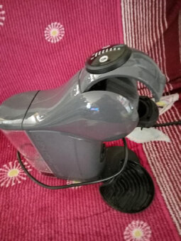 NOVÝ kávovar na kapsle Dolce Gusto - 2
