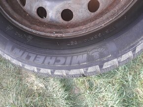 Michelin alpin 175/65 R14 zimní skoro nové pneu - 2