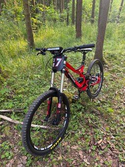 Specialized Demo 8 DH / Sjezdove kolo / Downhill - 2