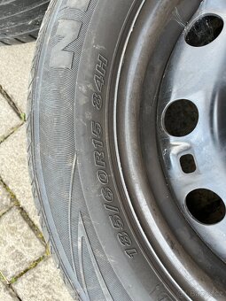 185/60R15 letní pneu s plech. disky - 2