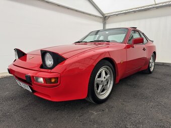 Porsche 944, 2.5 120KW - 2