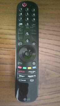 LG 43UR81003LJ 109 cm - 2