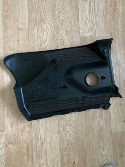 Kryt motoru 1.8t - 2