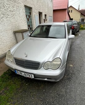 Mercedes Benc - 2