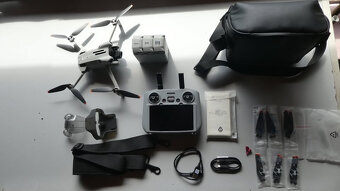 DJI MINI 4 PRO FLY MORE COMBO+V záruce+DJI Care pojištění - 2