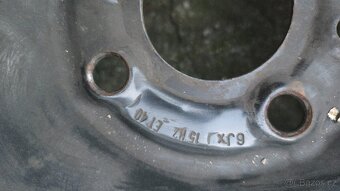 Ford Fiat kola 4x98 6JxR15 zimní 195/50/15 - 2