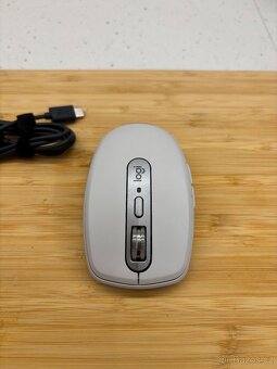 Logitech MX Anywhere 3S – Pale Grey - 2