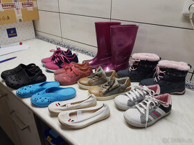 dívčí boty velikosti 30 - 2