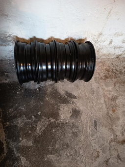 Prodám plecháče R15 - 2