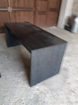 stůl kancelářský - 2