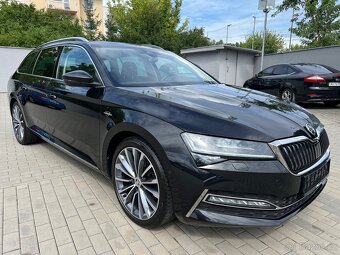 Škoda Superb kombi 2.0 TDi L&K 4x4 130tkm max. výbava - 2