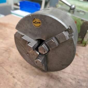 Dělící stůl (hlava) DECKEL pro nástrojařskou frézku - 2