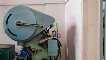 Ruský excentrický lis K2324D, rok výroby 1970 - 2