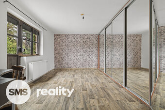 Prodej restaurace s bytem, Jaroměř - 2