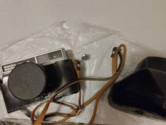 Retro Fotoaparát Sokol + Síťový elektronický fotoblesk - 2