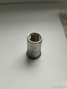 Nýtovací matice - 2